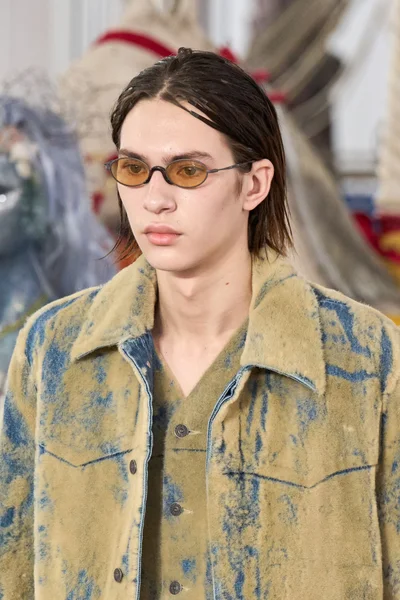 Look 65